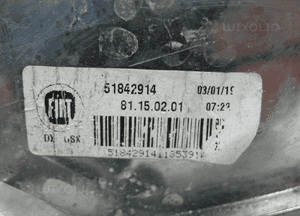 Prawa przednia lampa KIERUNKOWSKAZ 51842914 Fiat Panda III 4