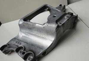 A6 C6 3.2 łapa podpora skrzyni automat 4F0399263M 2