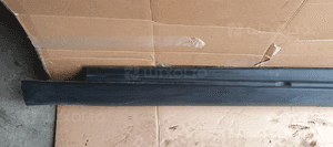 Nakładka listwa osłona progu prawa Citroen C5 III 9681060180 2