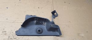 Odpływ zaślepka podszybia prawy prawa Opel Zafira C 13422830 5