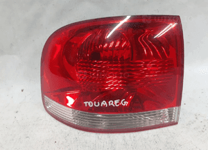 .  TYL TYLNA LAMPA VOLKSWAGEN TOUAREG 1