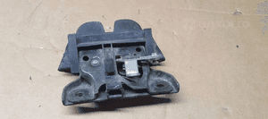 Zamek klapy bagażnika Audi A3 8L 8L0827505G 4