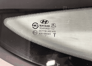 Hyundai veloster szyba karoseryjna prawa 3