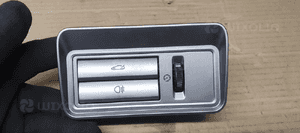 Włącznik przełącznik świateł przeciwmgielnych klapy bagażnika Jaguar XF X250 8X23-11654-AB 1