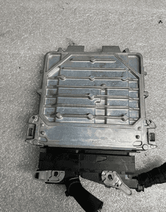 KOMPUTER SILNIKA MERCEDES C-KLASA W205 A2649000700 2