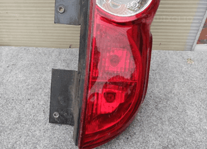 Lampa tylna tył prawa fiat doblo ii 2 oryginał wysyłka! 2