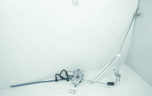 MECHANIZM PODNOŚNIK SZYBY PRAWY PRZÓD IVECO STRALIS 99487780 6