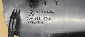 Osłona pasa tylnego bagażnika Skoda Rapid 5JA863459B 6