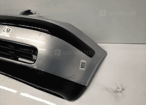 Zderzak przód przedni vw volkswagen golf iv 4 LB7Z srebrny 4