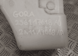 ZBIORNICZEK SPRYSKIWACZY FORD FIESTA MK6 2N1117618AD 2S61-17618-AD RADOM 3