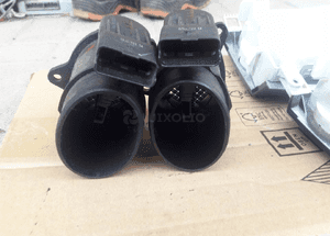 Mazda 3 BK 03-09 1.6 citd Przepływomierz Powietrza 1