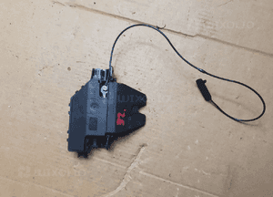 Zamek klapy bagaznika bmw E87 E90 7840617 1