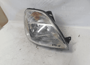 Lampa przednia prawa przód prawo ford fiesta MK6 2