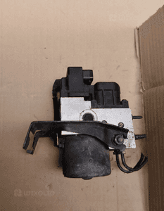 Pompa hamulcowa abs volvo V40 S40 i 1 0273004224 2