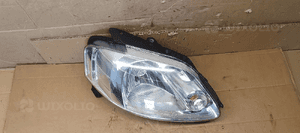 Lampa prawy przód przednia prawa VW FOX 2