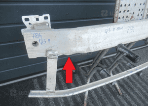 Belka przednia przód zderzaka audi Q3 ii 83A 83A807109 2018 3