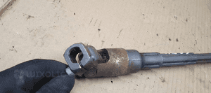 Krzyżak kolumny kierowniczej Audi A8 D3 5