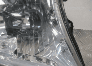 Lampa prawa przód przednia toyota land cruiser J200 2007-2015 6
