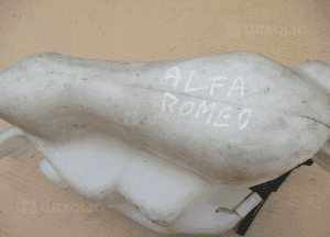 Zbiorniczek spryskiwaczy alfa romeo 156 3