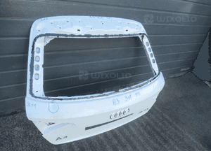 Klapa bagażnika tylna tył audi A3 8V4 2012- 2