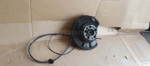 Zwrotnica piasta lewy tył tylna lewa Mercedes E-Klasa W211 1.8 Kompresor 4