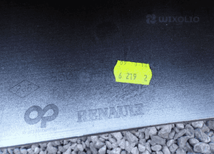 Dokładka zderzaka tył dyfuzor renault megane iii kombii gt 850705159R oe 3