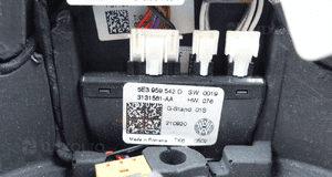 Skoda octavia iv 2019- kierownica multifunkcyjna 5E3959542D 5