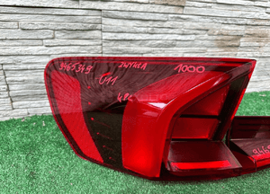 Lampa lampy tył tylna bmw X1 U11 zwykła 9465349 9465353 2