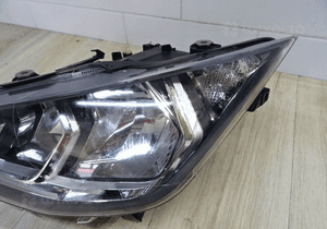 Lampa Lewy Przód Seat Ibiza V 6F1941005A europa 3
