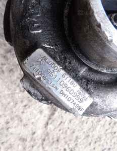Turbosprężarka mercedes W203 W211 2.2 cdi a 6110960999 4