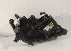 Toyota Avensis T25 LIFT lampa Xenon lewa - 15039 5