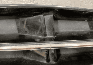 Kratka zderzaka przód przednia prawa audi A4 B9 8W0807682R 15- 2