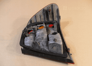 BMW 3 E46 LCI - Lampa Tylna Lewa - 11861 16