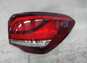 Bmw X1 F48 lift cała lampa tylna prawa prawy tył 2