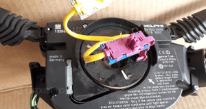 Opel Vectra C lift przelacznik pod kierownice 13162135 DM 7