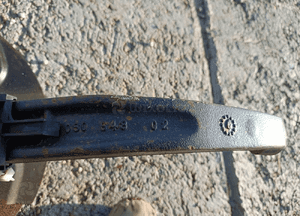 ZWROTNICA PRAWA PRZÓD MERCEDES R-KLASA W251 5.0 V8 4