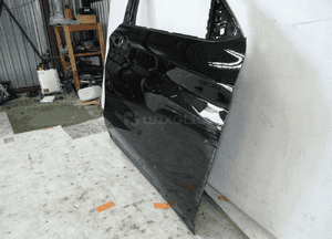 Bmw X1 F48 drzwi przednie prawe 4
