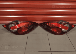 Mercedes r-klasa W251 lampa lewa lewy tył tylna europa oryginalna 1