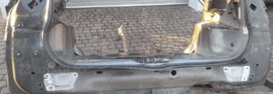Peugeot 207 SW kombi pas tył tylny ściana bagażnika