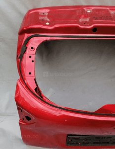 Klapa bagażnika Renault Captur 3