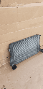 Chłodnica intercoolera VW Passat B6 3C0 2.0 TDI 3C0145805F 4