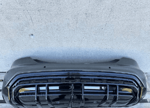 Zderzak tył tylny audi e-tron gt rs 4J3 4J3807421 cały 1