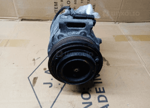 Sprężarka klimatyzacji pompa klimy BMW M5 G30 F90 4.4 V8 6822848 2