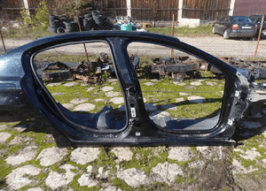 Peugeot 508 próg prawy słupek