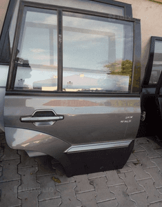 Hyundai Terracan drzwi tyl tylne prawe 1