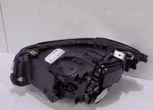 BMW 5 F10 LCI Lampa Bi-xenon nieskrętna R - 5884 10