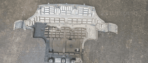 Audi Q7 4L Osłona pod silnik 7L8825437 2