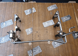 Listwa Paliwowa Wtryskowa Wtryski Komplet 3.0 V6 ASN Audi A4 B6 A6 VW 1