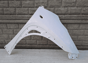 Błotnik prawy przód toyota aygo x 22-23 1