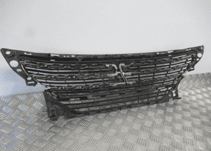 GRILL GRIL ATRAPA PEUGEOT 5008 II 2017-2021 rok 14